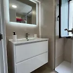 Wintowinrentals Newly Renovated Private Beachfront & Steps To The Marina * Torremolinos