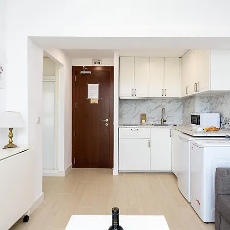Apartament Wintowinrentals Newly Renovated Private Beachfront & Steps To The Marina *