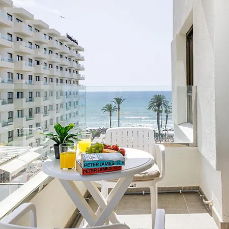 Apartment Wintowinrentals Newly Renovated Private Beachfront & Steps To The Marina