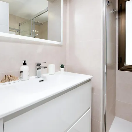 Apartament Wintowinrentals Newly Renovated Private Beachfront & Steps To The Marina